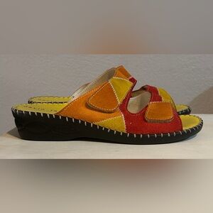 David Tate retro slide sandals, red/yellow/orange, women’s size 10N.